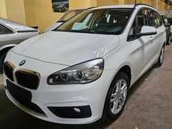 Weiß Gebraucht 2016 BMW 216 Gran Tourer Van / Kleinbus | 7.000 € (Fairer Preis)