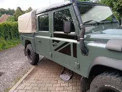Grün Gebraucht 2015 Land Rover Defender SUV | 54.700 € (Guter Preis)