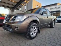Braun Gebraucht 2014 Nissan Navara Abholung | 13.990 €