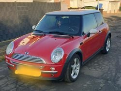 Rot Gebraucht 2003 Mini Cooper Kleinwagen | 3.990 € (Fairer Preis)
