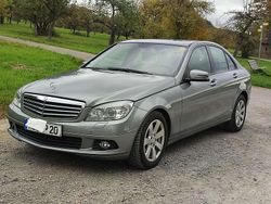 Gebraucht 2009 Mercedes C200 Elegance Limousine | 10.500 € (Etwas zu teuer)