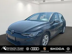 Gebraucht 2023 VW Golf VIII Life | 22.980 € (Fairer Preis)