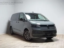 Grau Gebraucht 2025 VW T7 Van | 54.990 € (Superpreis)