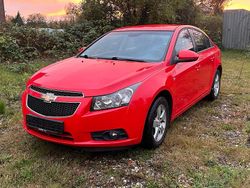 Rot Gebraucht 2010 Chevrolet Cruze Limousine | 3.300 €