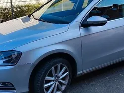 Silber Gebraucht 2011 VW Passat Comfortline Kombi | 6.900 € (Guter Preis)