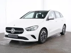 Weiß Gebraucht 2024 Mercedes B200 Progressive Van / Kleinbus | 34.700 € (Fairer Preis)