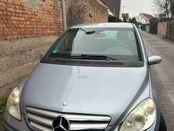 Silber Gebraucht 2007 Mercedes B170 Van / Kleinbus | 1.500 € (Superpreis)