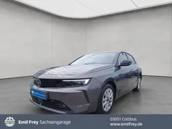 Grau Gebraucht 2024 Opel Astra Elegance Limousine | 20.940 € (Superpreis)