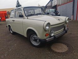 Beige Gebraucht 1989 Trabant 601 Kleinwagen | 8.000 €