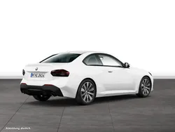 Weiß Gebraucht 2024 BMW 218 Coupé | 34.763 € (Fairer Preis)