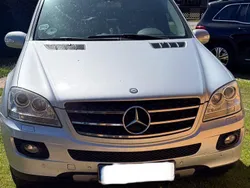 Grau Gebraucht 2005 Mercedes ML280 SUV | 12.000 € (Etwas zu teuer)