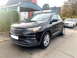 Schwarz Gebraucht 2017 Opel Grandland X SUV | 10.500 € (Fairer Preis)
