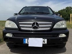 Gebraucht 2003 Mercedes ML350 SUV | 2.950 € (Superpreis)