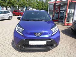 Silver grau Gebraucht 2024 Toyota Aygo Active Kleinwagen | 15.555 € (Fairer Preis)