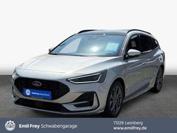 Silber Gebraucht 2023 Ford Focus ST-Line Kombi | 22.500 € (Guter Preis)