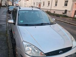 Silber Gebraucht 2003 Ford Focus Kombi | 1.500 € (Etwas zu teuer)