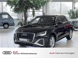 Mythosschwarz Gebraucht 2024 Audi Q2 S-Line SUV | 23.950 € (Guter Preis)