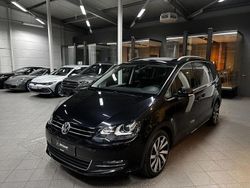 Deep black perleffekt Gebraucht 2015 VW Sharan Highline Van / Kleinbus | 16.990 € (Guter Preis)