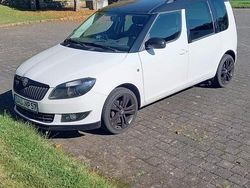 Weiß Gebraucht 2011 Skoda Roomster Kombi | 5.200 €