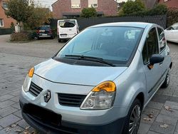 Silber Gebraucht 2005 Renault Modus Van / Kleinbus | 1.550 €