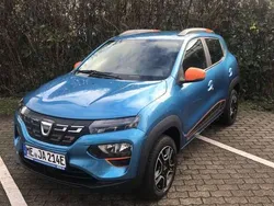Morgenbrisenblau Gebraucht 2022 Dacia Spring Comfort Plus Kleinwagen | 12.490 € (Fairer Preis)