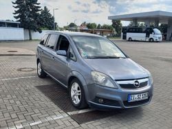 Grau Gebraucht 2007 Opel Zafira Sport Van / Kleinbus | 1.500 € (Guter Preis)
