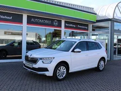 Candyweiss uni Gebraucht 2023 Skoda Kamiq Style SUV | 22.500 € (Guter Preis)