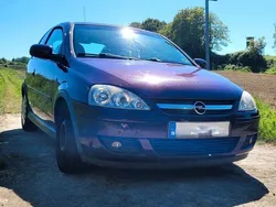 Violett Gebraucht 2006 Opel Corsa Limousine | 2.300 € (Guter Preis)