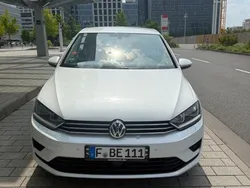 Weiß Gebraucht 2014 VW Golf Sportsvan Comfortline Van / Kleinbus | 9.200 € (Fairer Preis)