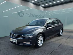 Grau Gebraucht 2023 VW Passat Kombi | 28.499 € (Fairer Preis)