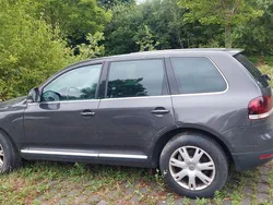 Schwarz Gebraucht 2007 VW Touareg Individual SUV | 3.100 €