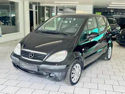 Schwarz Gebraucht 2001 Mercedes A140 Classic Limousine | 3.999 €