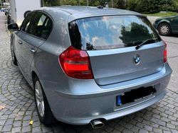 Blau Gebraucht 2011 BMW 118 Sport Line Kleinwagen | 8.200 € (Fairer Preis)