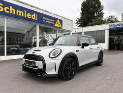 White silver Gebraucht 2023 Mini Cooper S Classic Kleinwagen | 28.590 € (Etwas zu teuer)