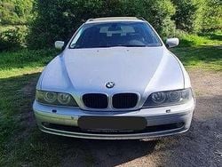 Silber Gebraucht 2002 BMW 520 Performance Kombi | 2.899 € (Guter Preis)