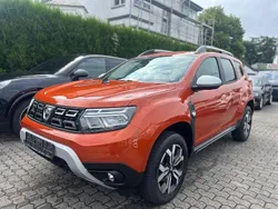 Orange Gebraucht 2022 Dacia Duster Prestige SUV | 13.750 € (Guter Preis)