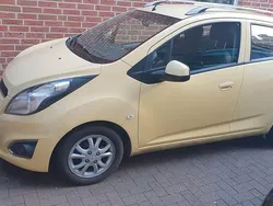 Gelb Gebraucht 2014 Chevrolet Spark LTZ Kleinwagen | 2.200 € (Guter Preis)