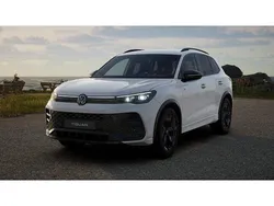Pure white Gebraucht 2025 VW Tiguan R-line SUV | 41.790 € (Guter Preis)