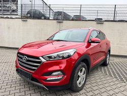 Rot Gebraucht 2016 Hyundai Tucson Intro Edition SUV | 11.699 € (Guter Preis)