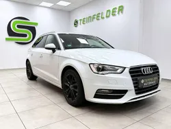Weiß Gebraucht 2013 Audi A3 Sportback Ambition Limousine | 10.990 € (Fairer Preis)