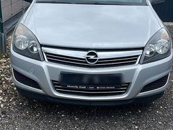Andere farben Gebraucht 2009 Opel Astra Kombi | 850 € (Superpreis)