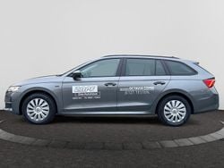 Grau Gebraucht 2025 Skoda Octavia Tour Kombi | 34.490 € (Teuer)