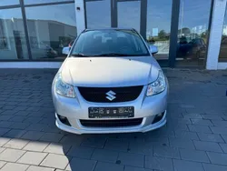 Silber Gebraucht 2010 Suzuki SX4 Comfort Limousine | 4.950 € (Fairer Preis)