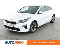 Weiß Gebraucht 2018 Kia Ceed Spirit Limousine | 15.610 € (Etwas zu teuer)