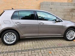 Braun Gebraucht 2015 VW Golf VII Cup Limousine | 15.200 € (Etwas zu teuer)