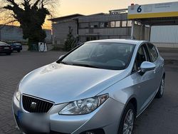 Grau Gebraucht 2009 Seat Ibiza Kleinwagen | 2.900 €