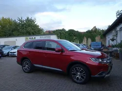 Karminrot (m) Gebraucht 2018 Mitsubishi Outlander Edition SUV | 14.650 € (Superpreis)
