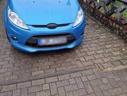 Blau Gebraucht 2009 Ford Fiesta Trend Kleinwagen | 2.500 € (Etwas zu teuer)