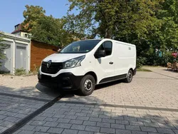 Weiß Gebraucht 2016 Renault Trafic Van | 10.900 € (Guter Preis)