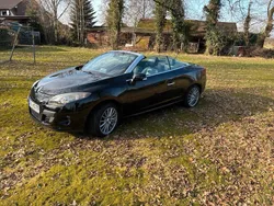 Schwarz Gebraucht 2010 Renault Mégane Cabriolet Cabrio | 8.100 €